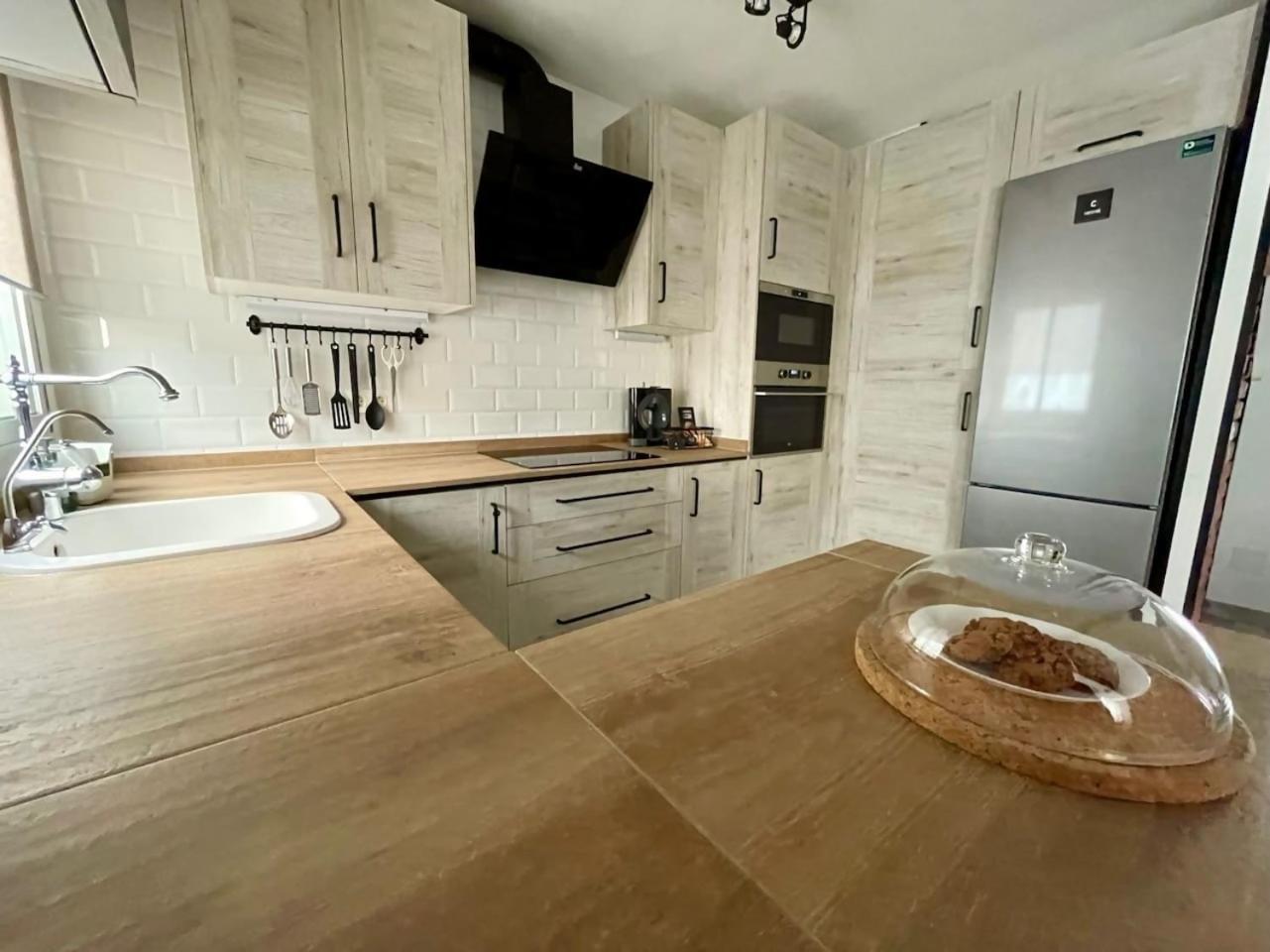 Apartamento 3 Hab Con Parking Junto A La Playa Nerja Exterior foto