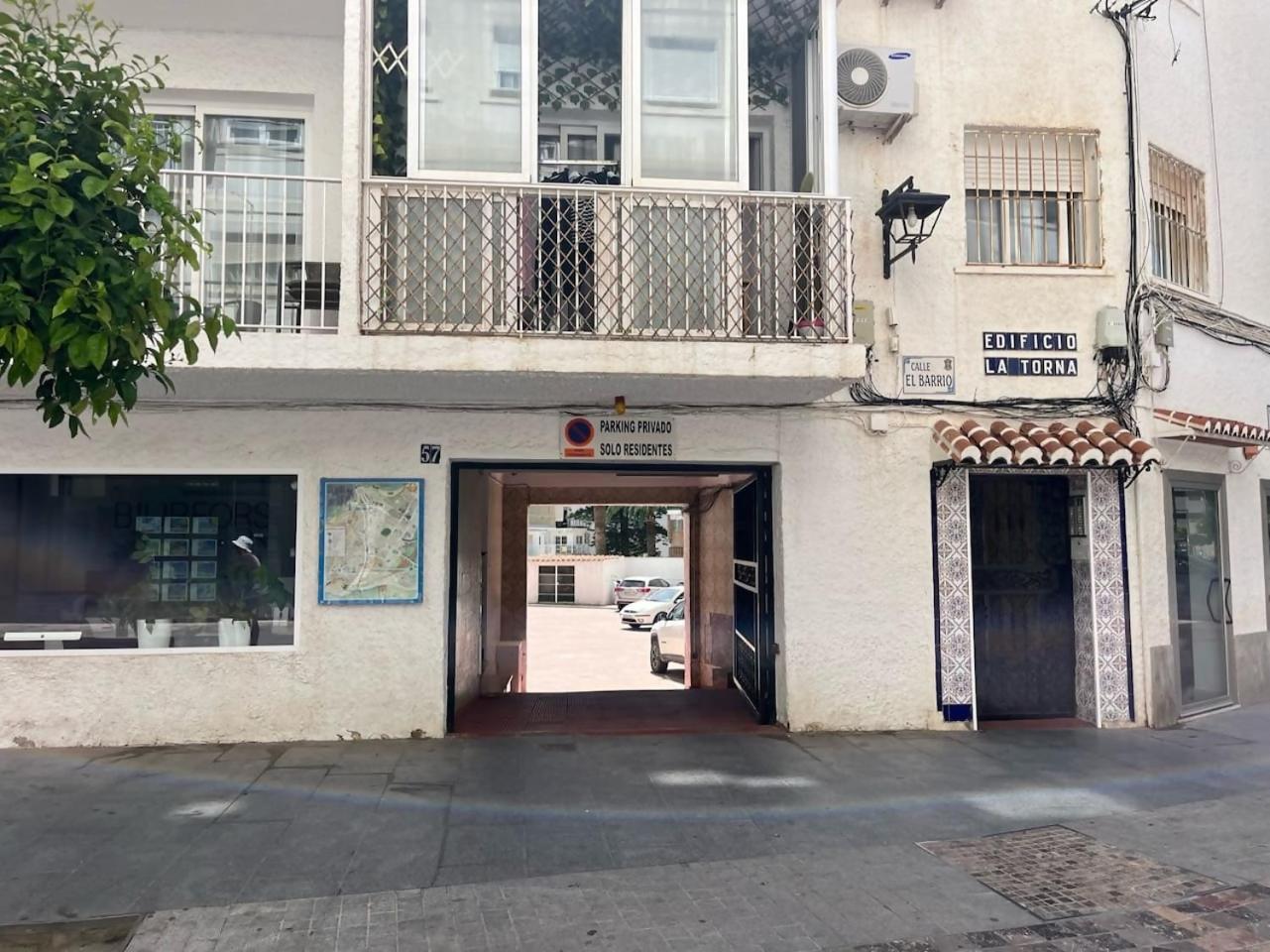 Apartamento 3 Hab Con Parking Junto A La Playa Nerja Exterior foto